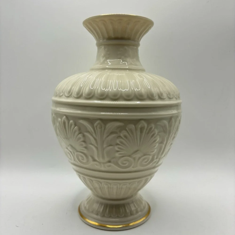 Lenox Athenian Small Vase 24k Gold Trim 8